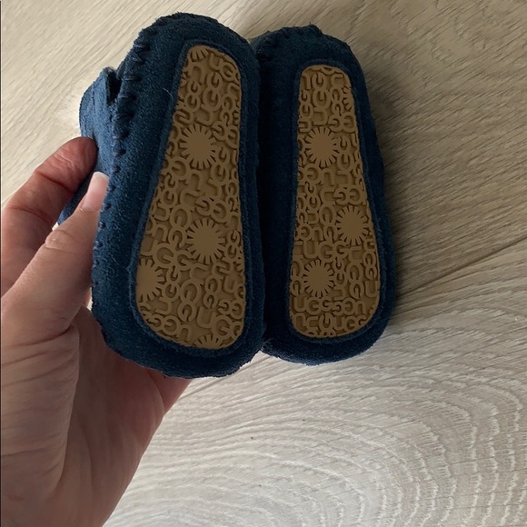 UGG baby boots - Picture 2 of 5